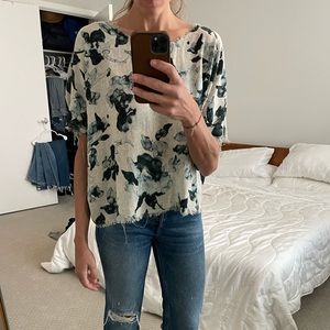 Raquel Allegra silk floral print tee with raw finish size 0